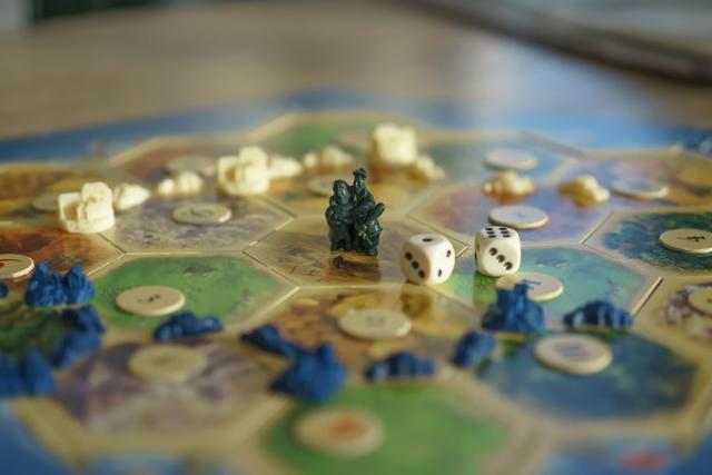Brettspielabend: neue Leute, alte Klassiker 🎲